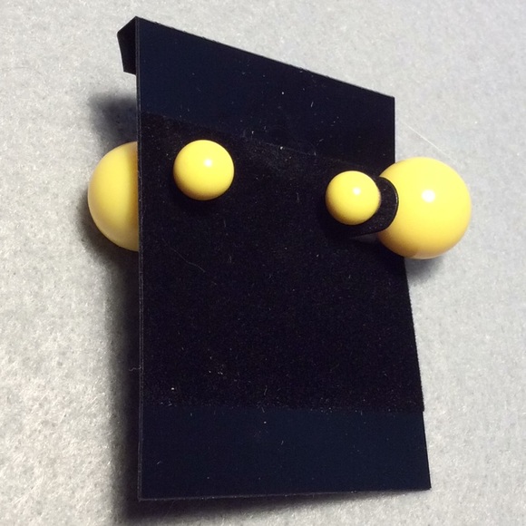 Jewelry - New Yellow Double Ball Stud Earrings